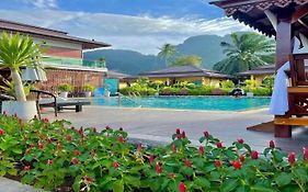 Capital O 75518 Baan Rose