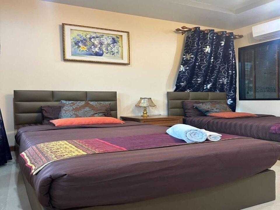 Capital O 75518 Baan Rose Resort Ao Luk Buitenkant foto